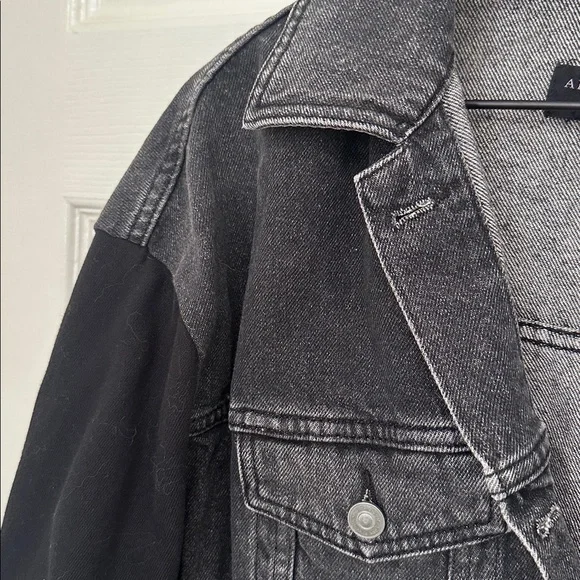 AllSaints Anders Mixed Media Crop Jean Jacket - Picture 5 of 7